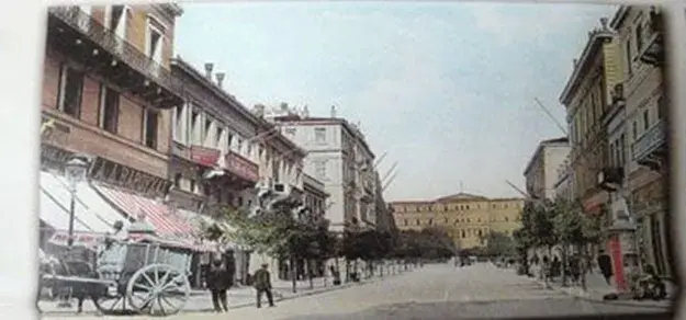 Follow the Royal Itinerary